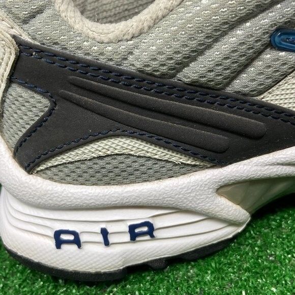 Nike  310318-001 Air Copious White Gray Running Shoes Sneakers Mens SZ 7.5 EUC - Picture 10 of 12